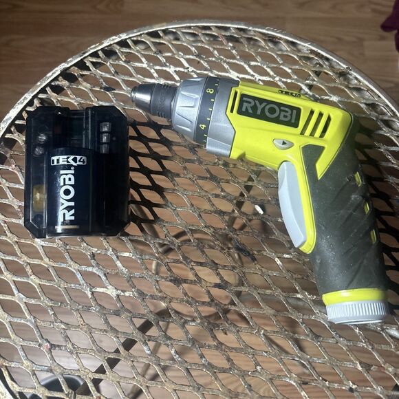 Ryobi HP53L 4V Li-Ion TEK4 Cordless Screwdriver with Battery and Charger, Tested - Picture 1 of 7
